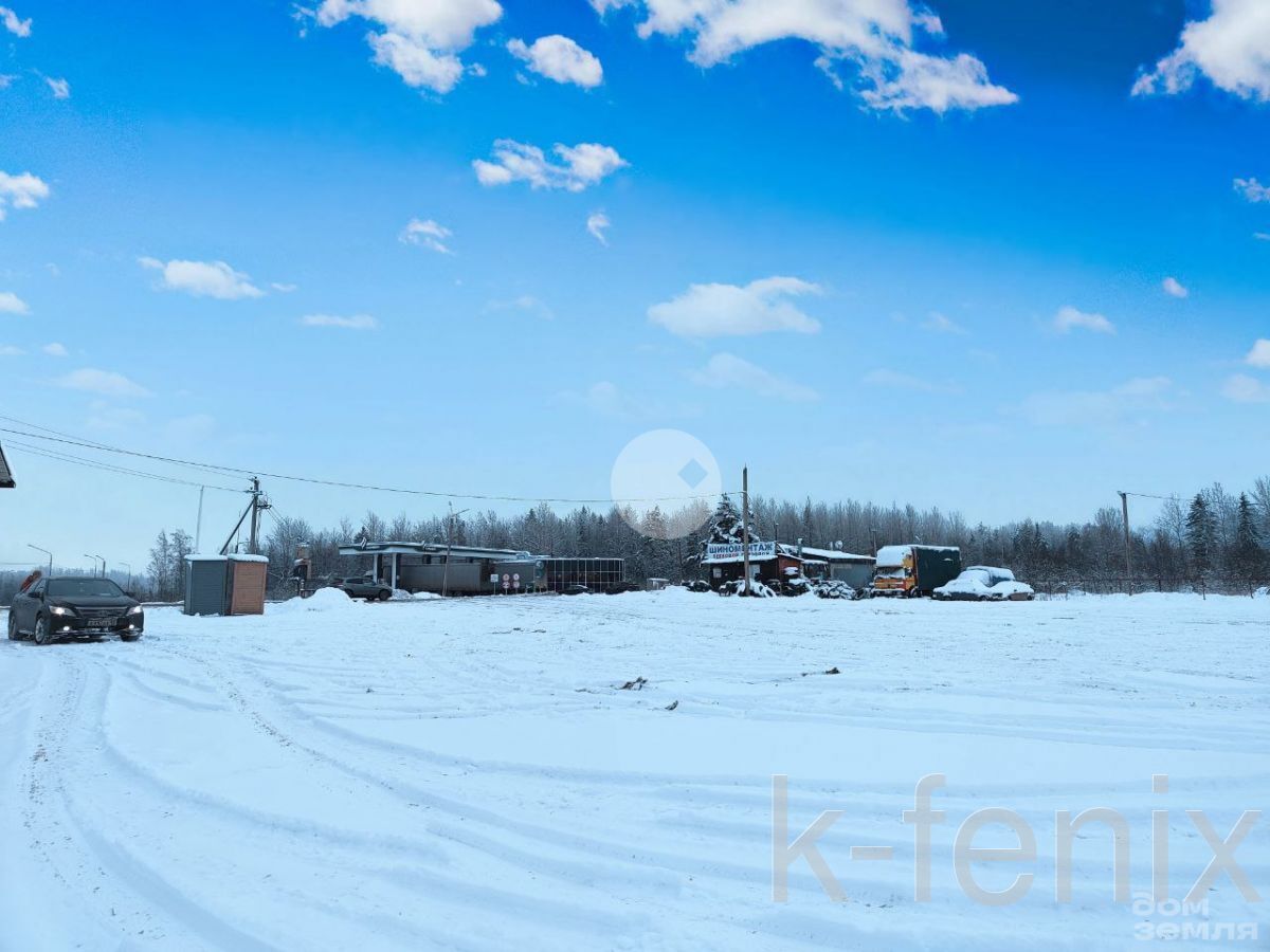 земли коммерческого назначения 13 метров, участок 40 сот